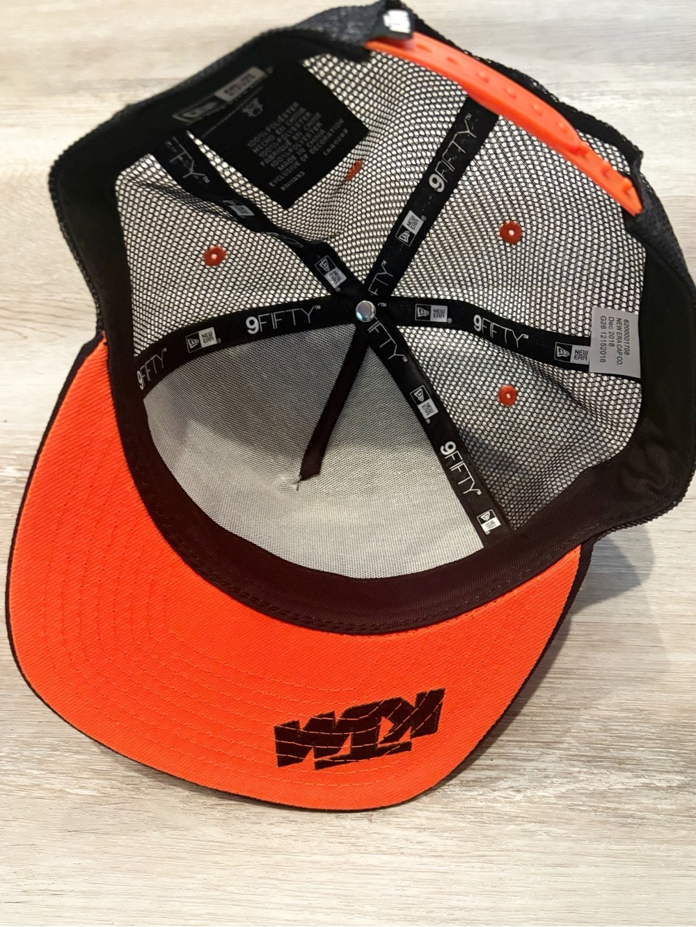 NEW KTM RACE TEAM SNAPBACK - Picture 2 of 3